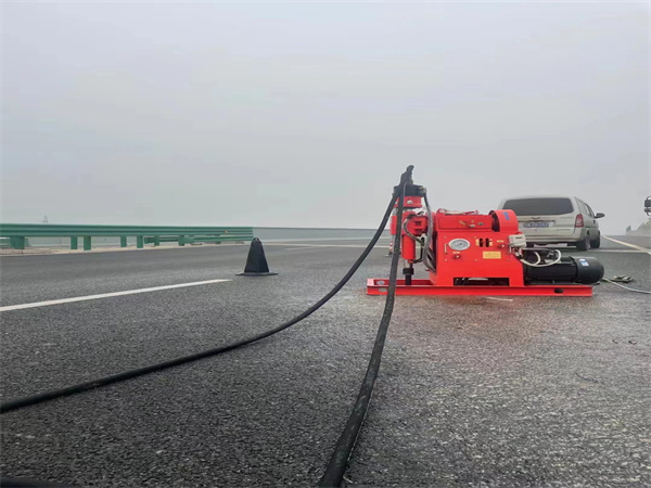 原阳马路路基路面开裂下沉注浆加固灌浆